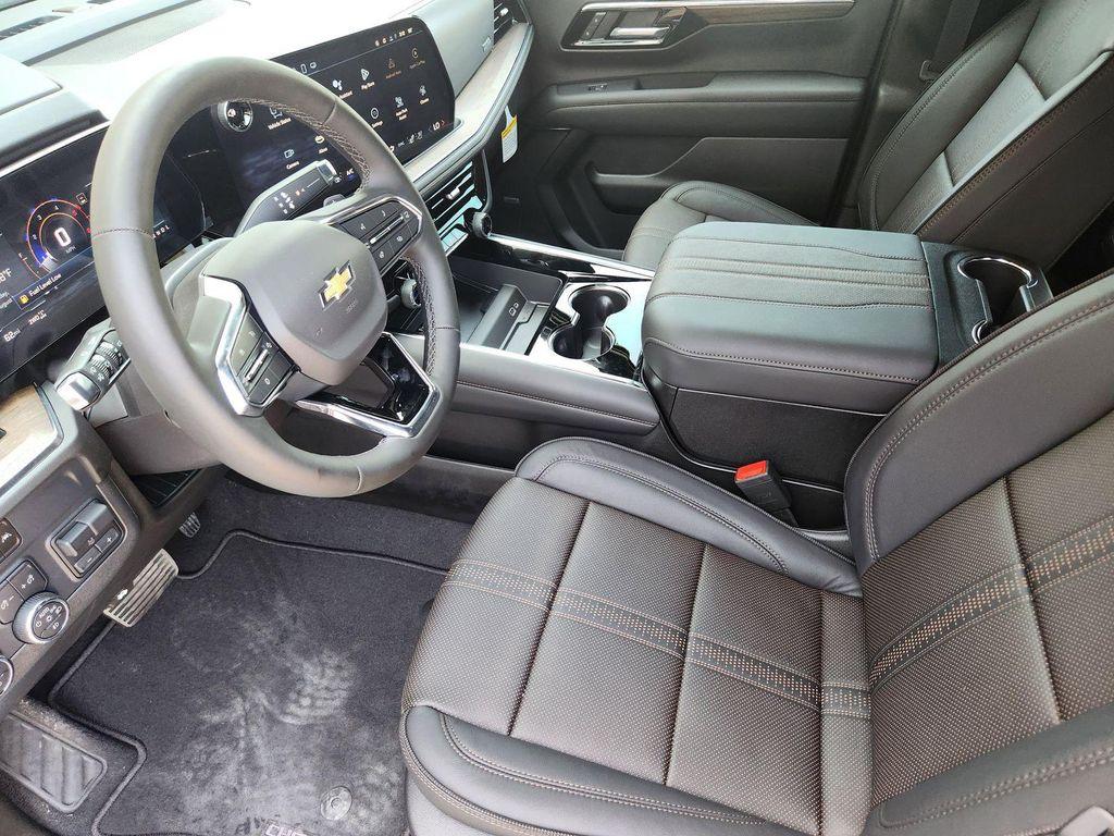 new 2025 Chevrolet Suburban car, priced at $88,920