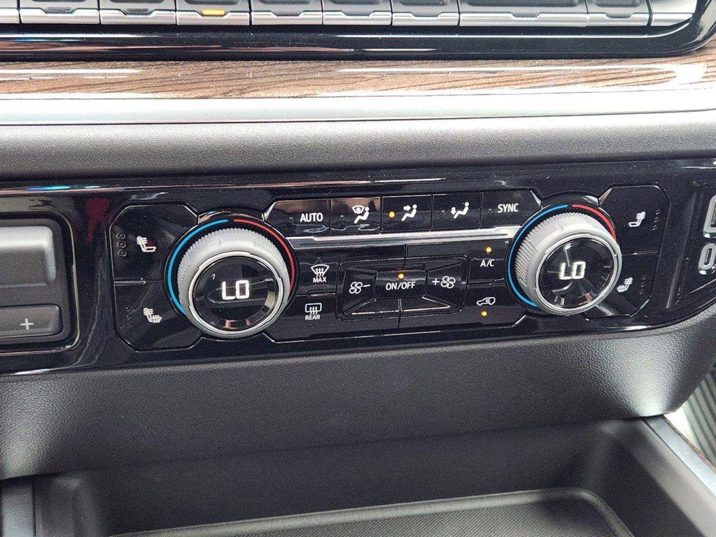 new 2025 Chevrolet Silverado 2500 car, priced at $74,000