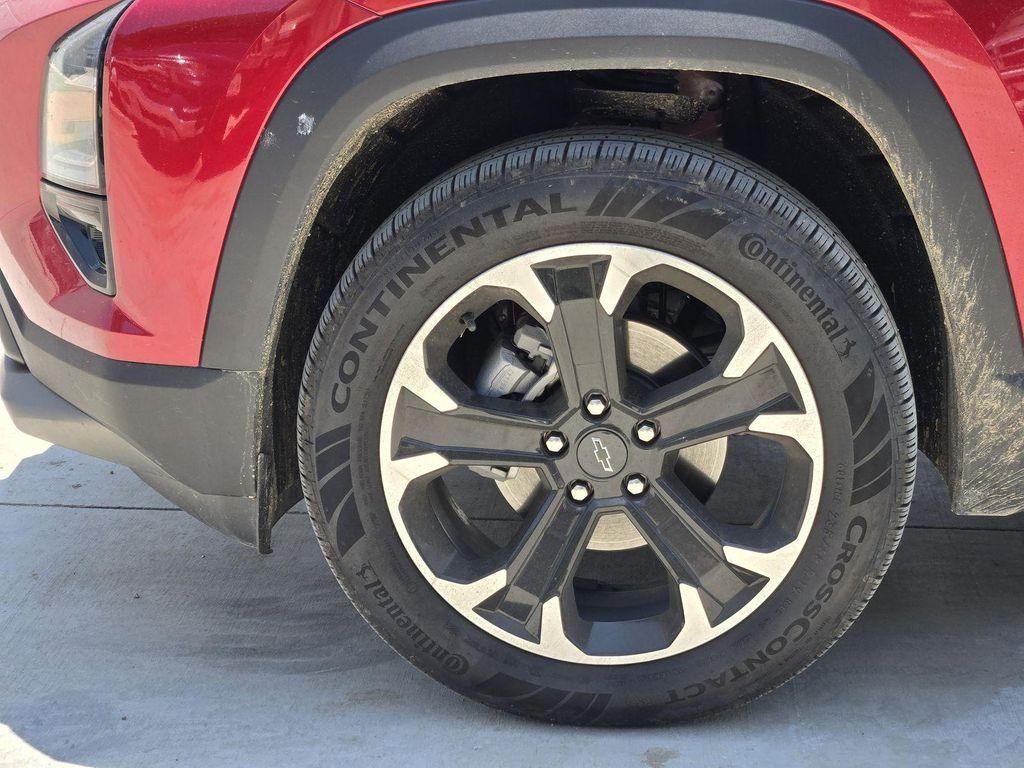 new 2025 Chevrolet Equinox car, priced at $33,860