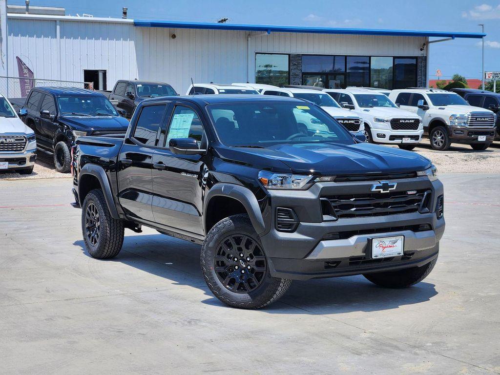 new 2026 Chevrolet Colorado car, priced at $45,870