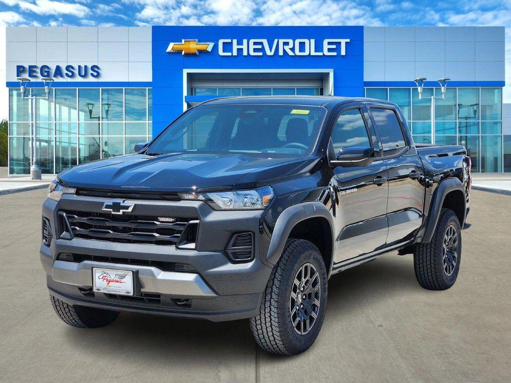 new 2026 Chevrolet Colorado car, priced at $45,870