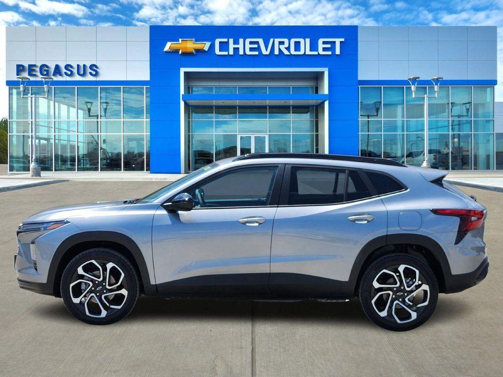 new 2025 Chevrolet Trax car, priced at $25,989