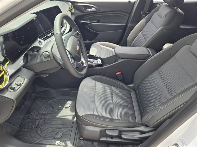 new 2025 Chevrolet Trax car, priced at $24,935