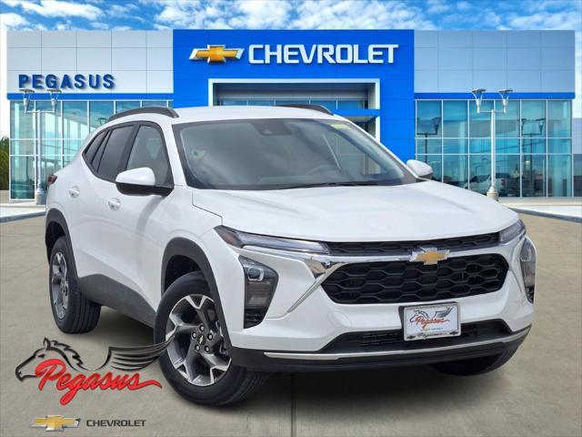 new 2025 Chevrolet Trax car, priced at $24,935