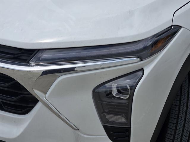 new 2025 Chevrolet Trax car, priced at $24,935