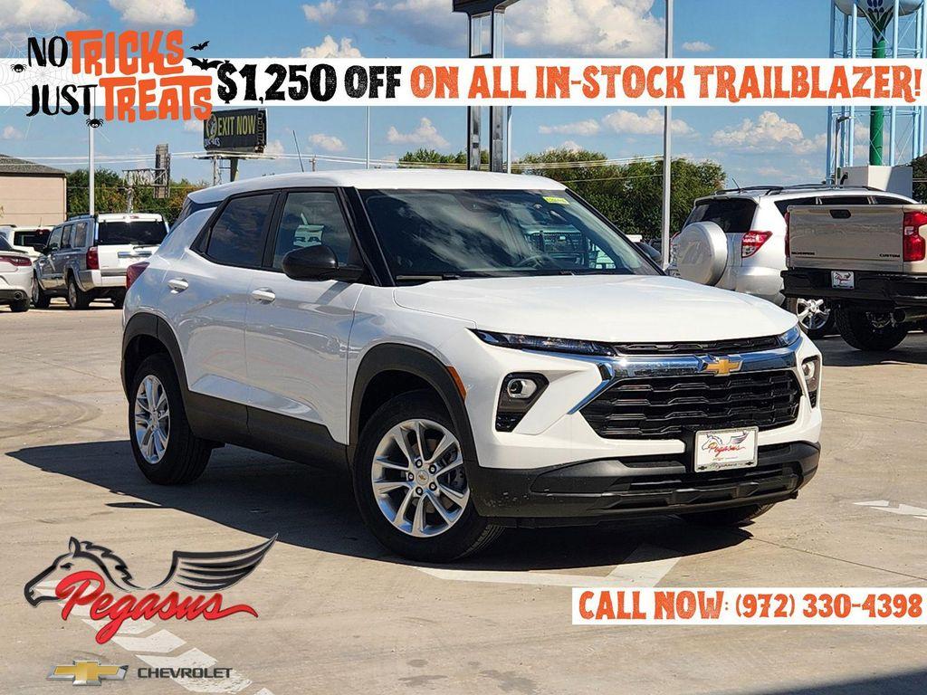 new 2026 Chevrolet TrailBlazer car, priced at $26,475