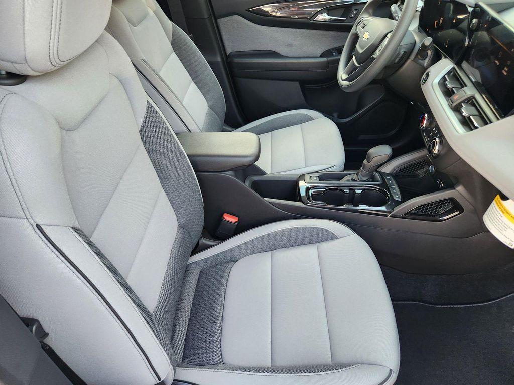 new 2026 Chevrolet TrailBlazer car, priced at $26,475