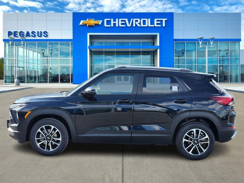 new 2026 Chevrolet TrailBlazer car, priced at $26,580