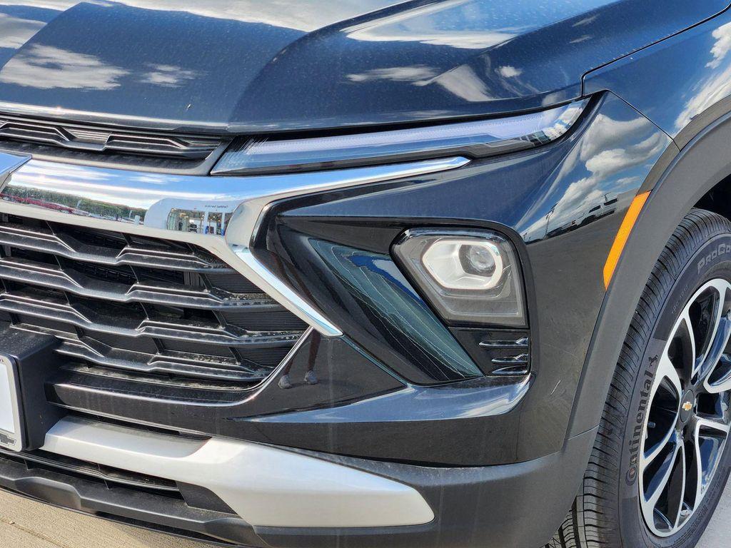 new 2026 Chevrolet TrailBlazer car, priced at $26,580