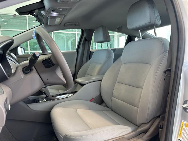 used 2020 Chevrolet Malibu car, priced at $16,076