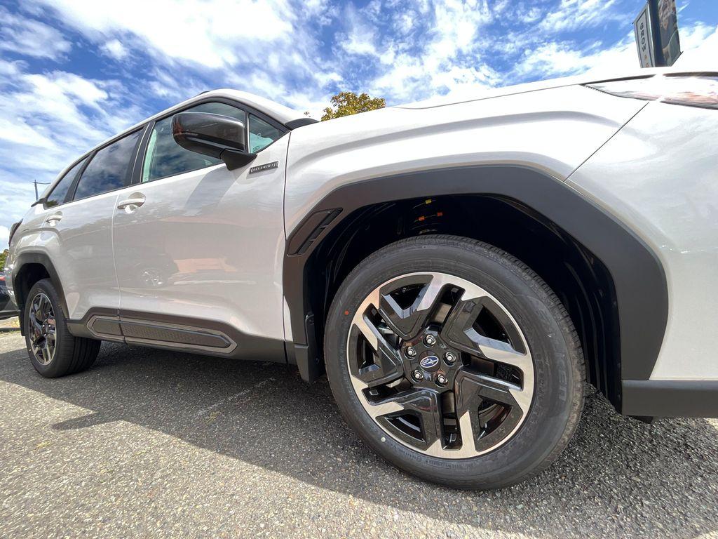 new 2025 Subaru Forester Hybrid car, priced at $43,319