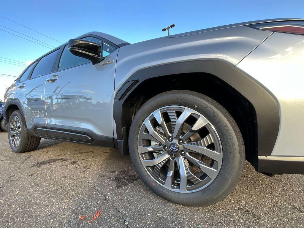 new 2025 Subaru Forester Hybrid car, priced at $45,950