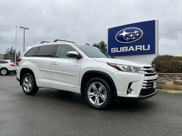 used 2017 Toyota Highlander Hybrid car, priced at $28,580