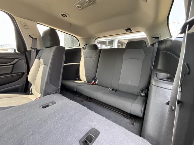 used 2015 Chevrolet Traverse car, priced at $10,780