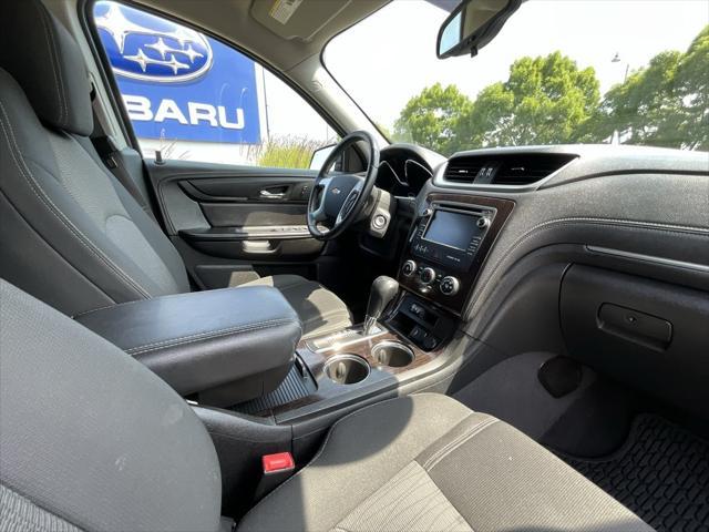 used 2015 Chevrolet Traverse car, priced at $10,780
