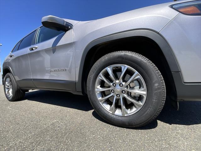 used 2019 Jeep Cherokee car, priced at $16,480