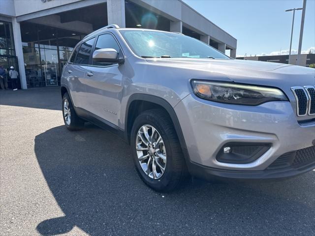 used 2019 Jeep Cherokee car, priced at $15,880