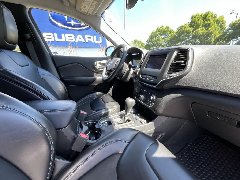 used 2019 Jeep Cherokee car, priced at $14,880