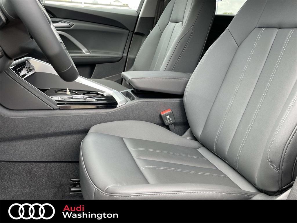 new 2025 Audi Q5 car, priced at $60,480