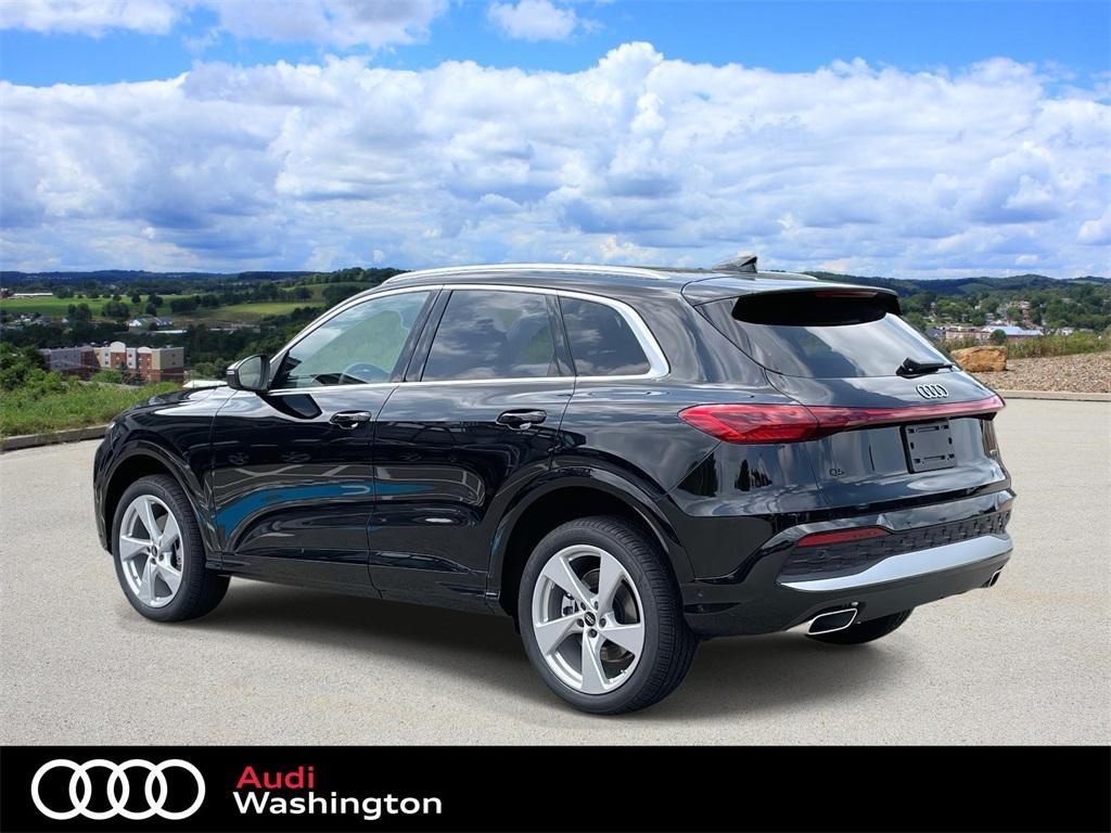new 2025 Audi Q5 car, priced at $60,480
