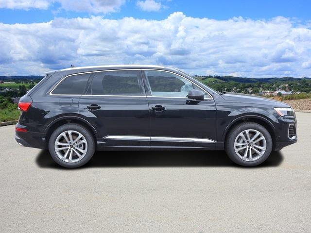 new 2025 Audi Q7 car, priced at $75,925