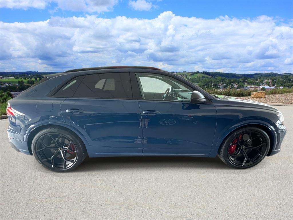 new 2025 Audi RS Q8 car, priced at $155,090