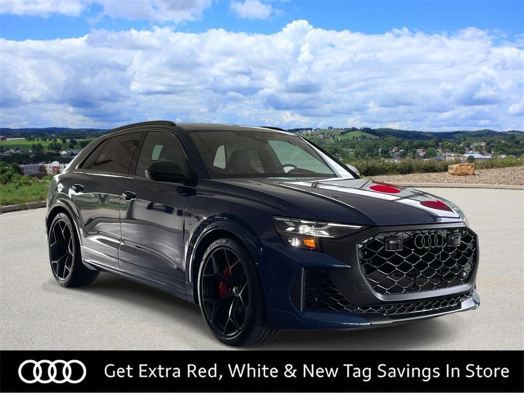 new 2025 Audi RS Q8 car, priced at $155,090