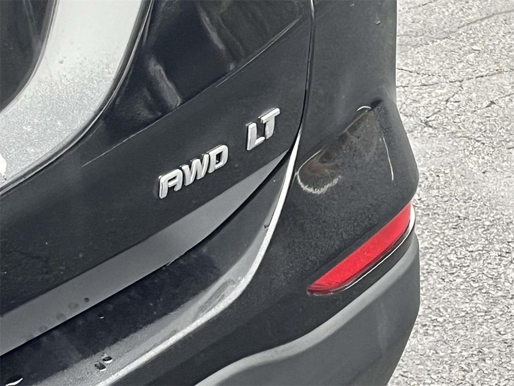 used 2023 Chevrolet Equinox car, priced at $22,998