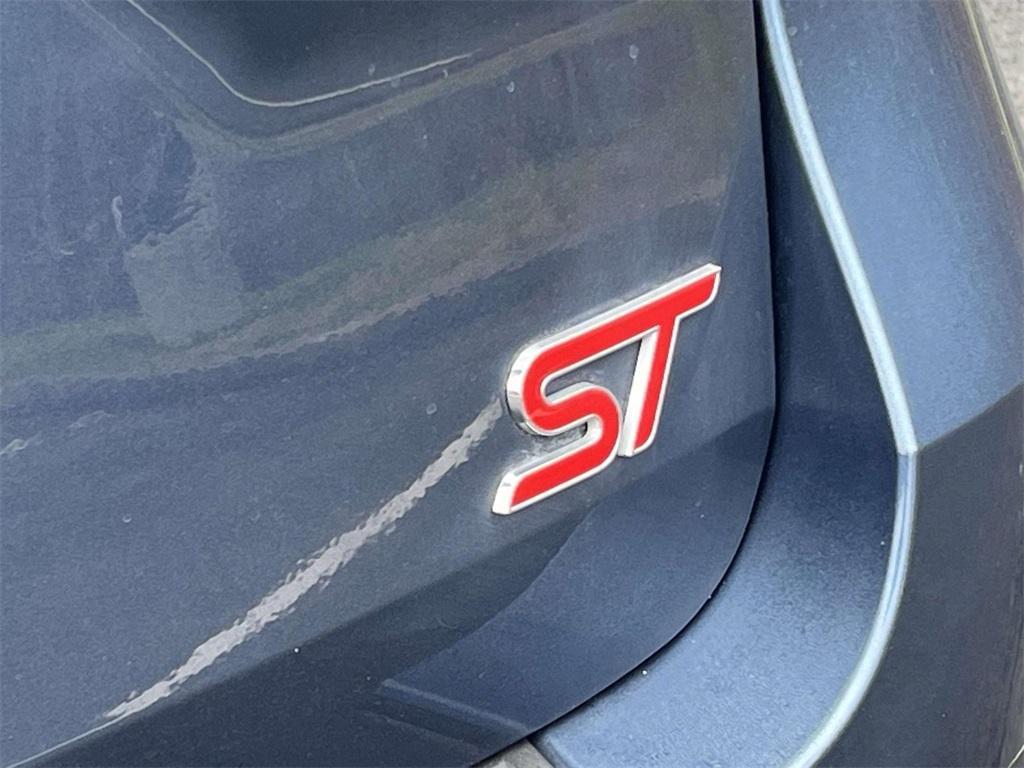 used 2020 Ford Explorer car, priced at $30,498