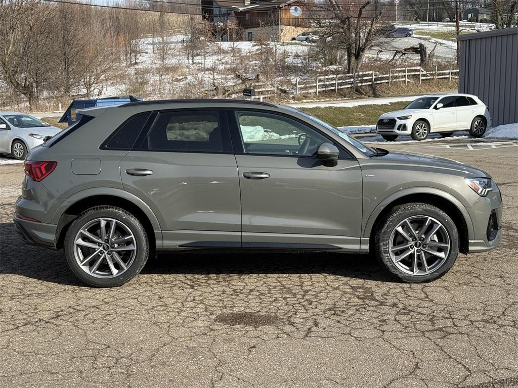 new 2025 Audi Q3 car, priced at $46,560