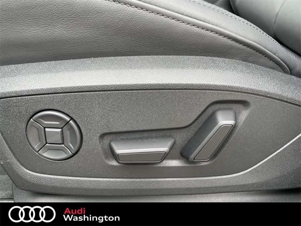new 2025 Audi Q3 car, priced at $44,185