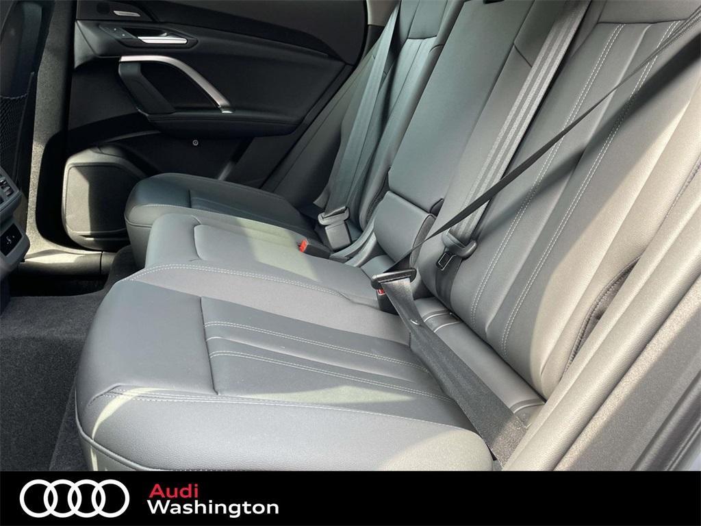 new 2025 Audi Q5 car, priced at $60,480