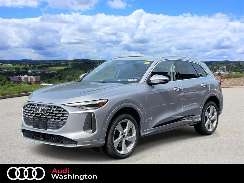 new 2025 Audi Q5 car, priced at $60,480