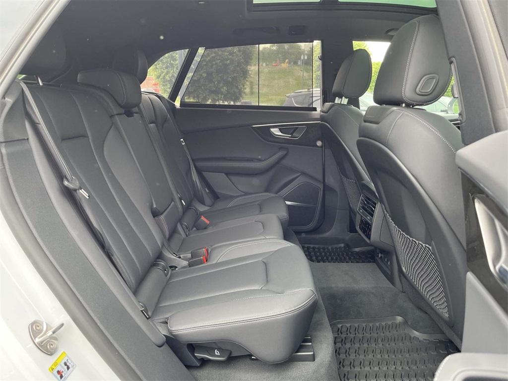 new 2025 Audi Q8 car, priced at $86,705