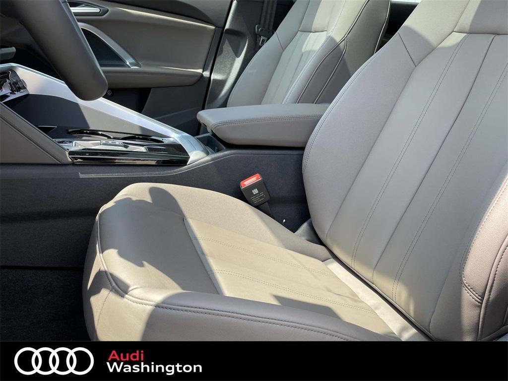 new 2025 Audi Q5 car, priced at $60,480