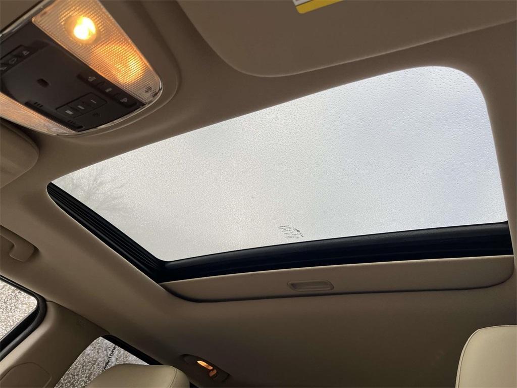 used 2014 Jeep Grand Cherokee car, priced at $9,998