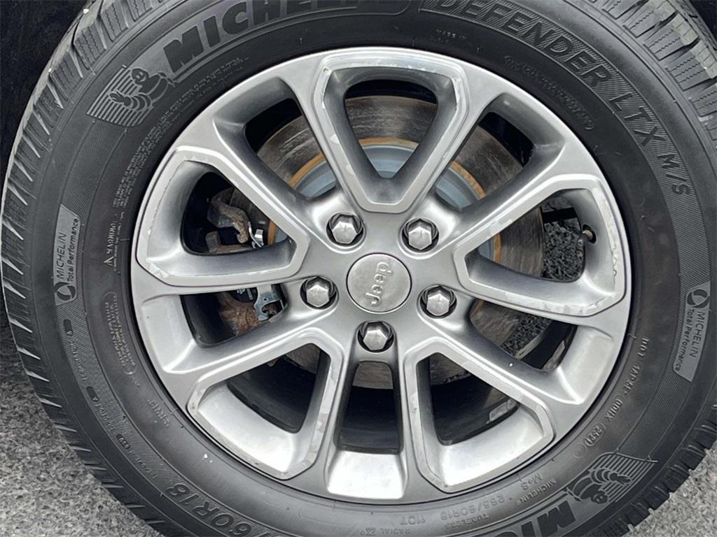 used 2014 Jeep Grand Cherokee car, priced at $9,998