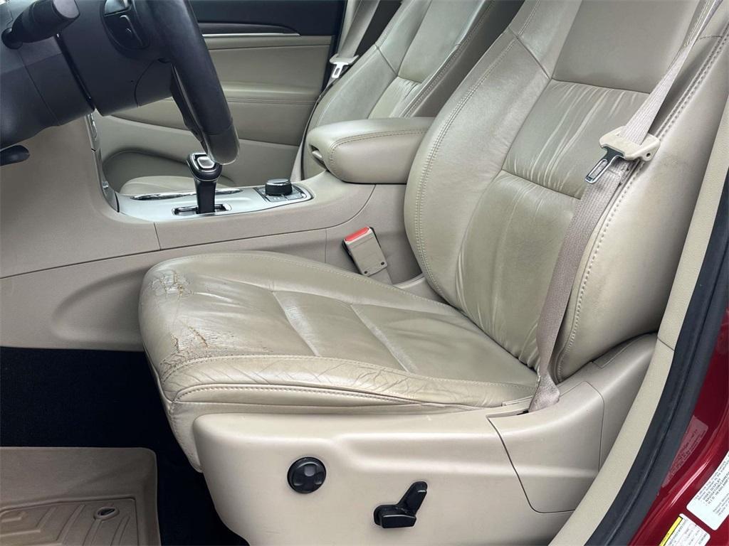 used 2014 Jeep Grand Cherokee car, priced at $9,998