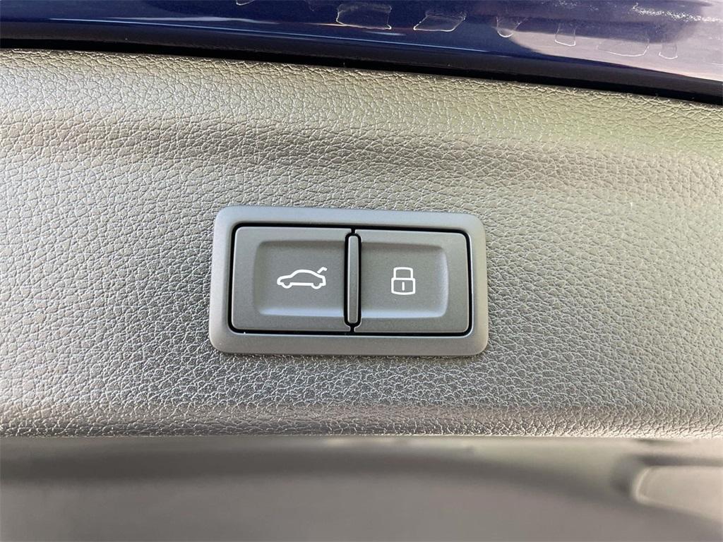 new 2025 Audi Q3 car, priced at $44,060