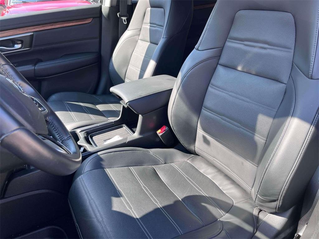 used 2022 Honda CR-V car, priced at $30,140