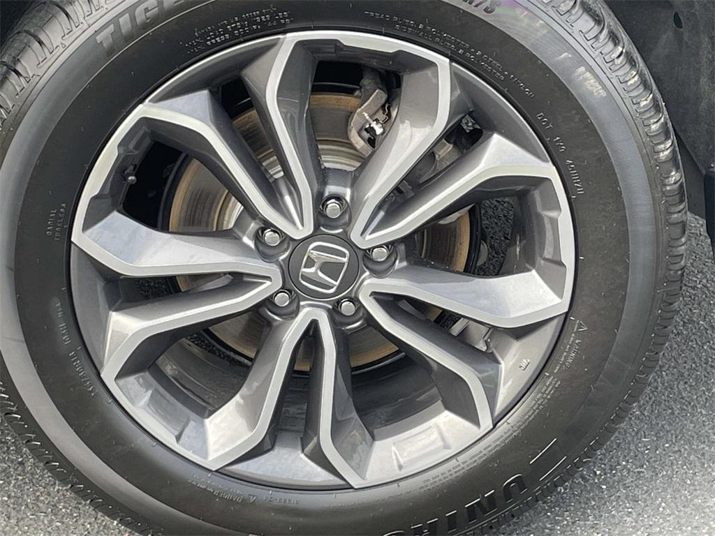 used 2021 Honda CR-V car, priced at $27,904