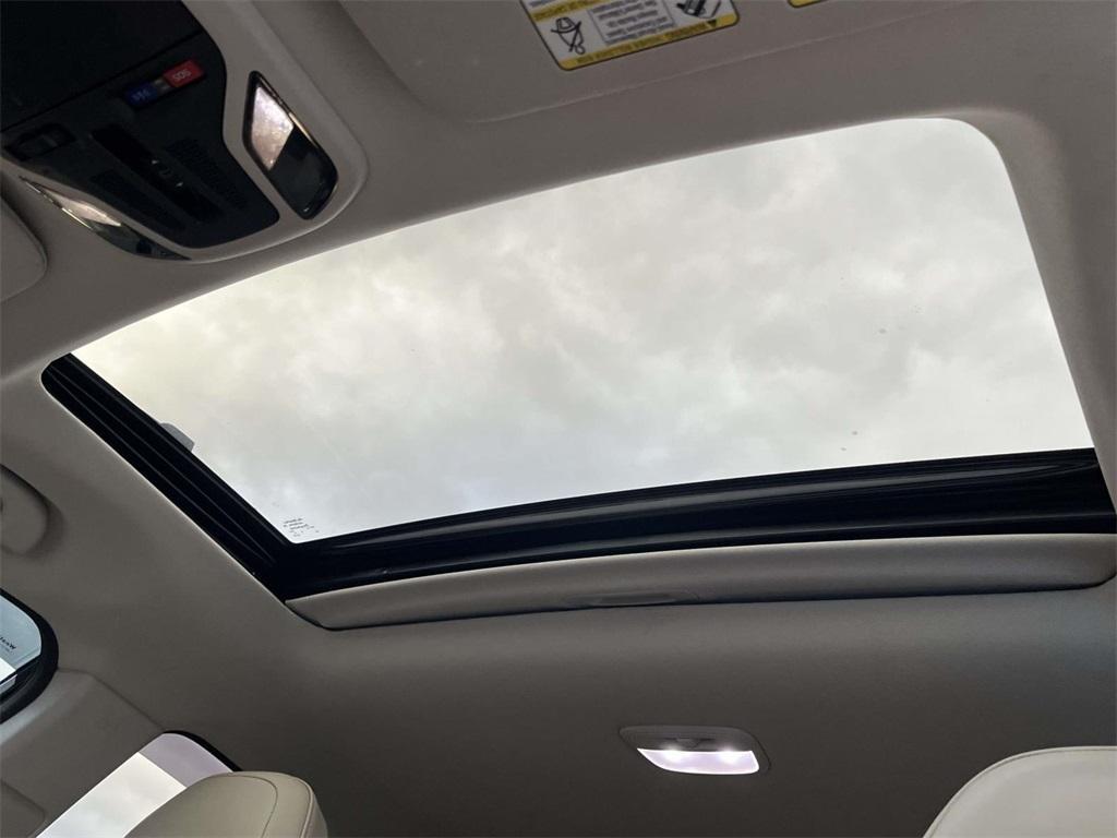 used 2024 Subaru Outback car, priced at $29,998