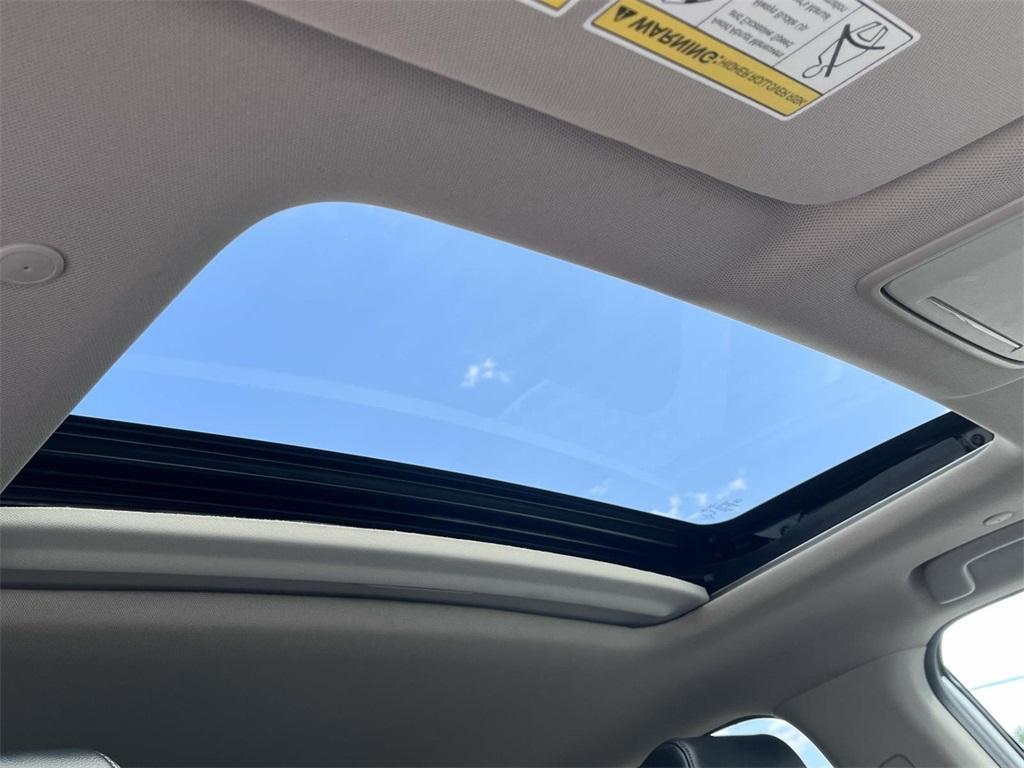 used 2023 Honda CR-V car, priced at $27,250