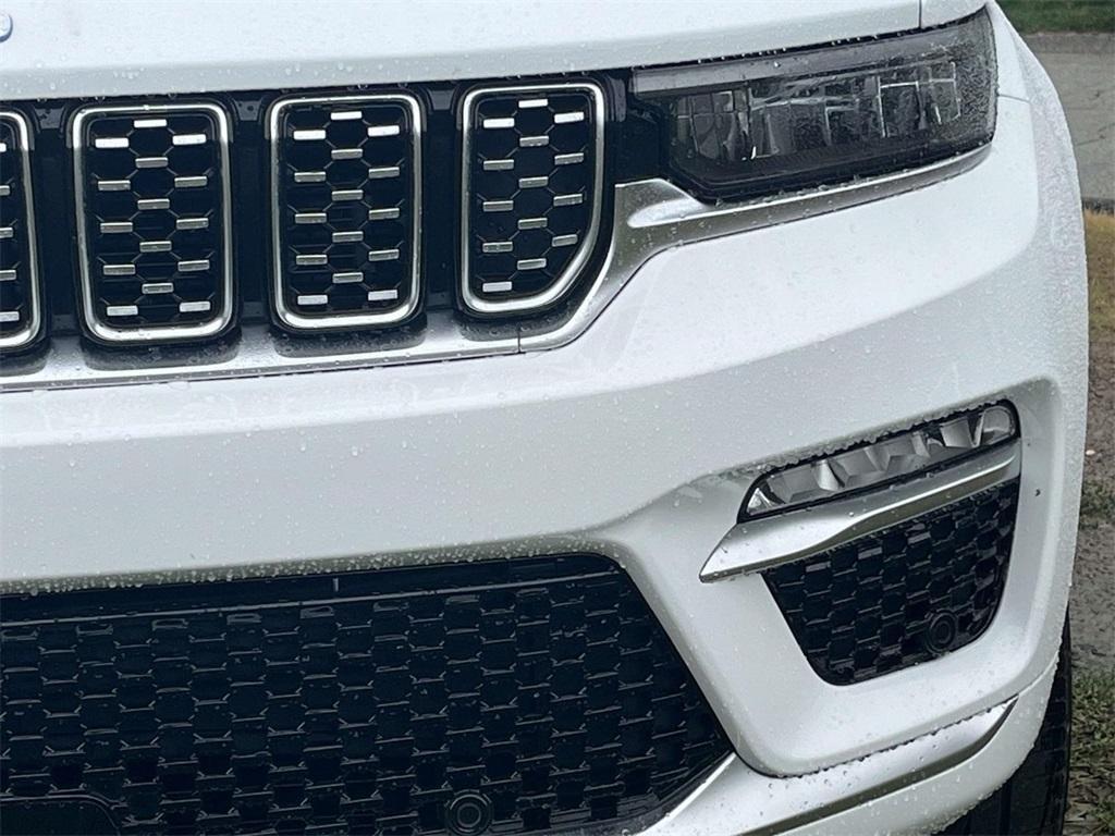 used 2022 Jeep Grand Cherokee 4xe car, priced at $38,150