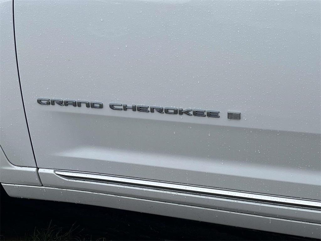 used 2022 Jeep Grand Cherokee 4xe car, priced at $38,150