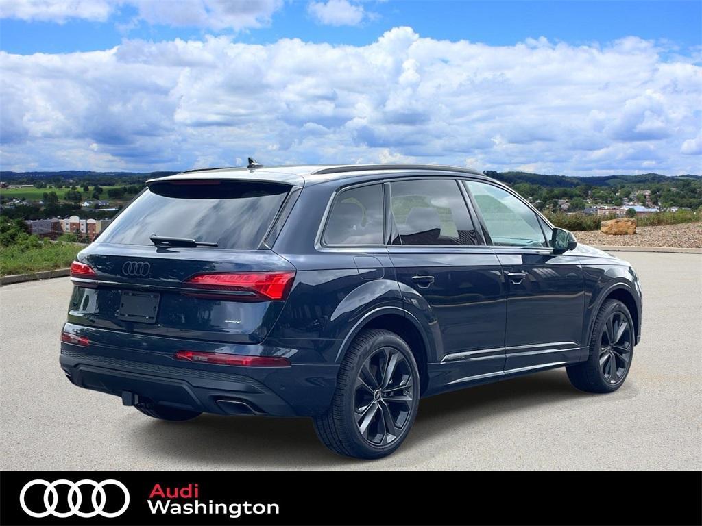 new 2025 Audi Q7 car, priced at $77,880