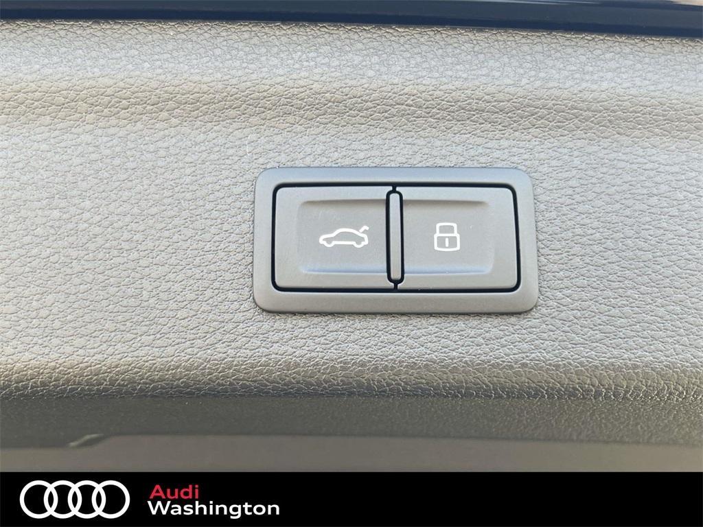 new 2025 Audi Q3 car, priced at $44,060