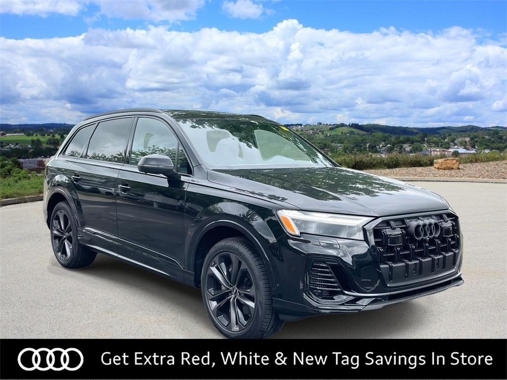 new 2025 Audi Q7 car, priced at $77,880
