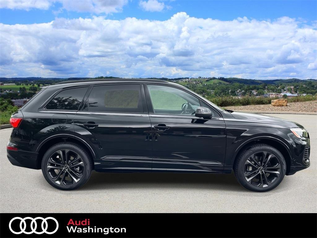 new 2025 Audi Q7 car, priced at $77,880