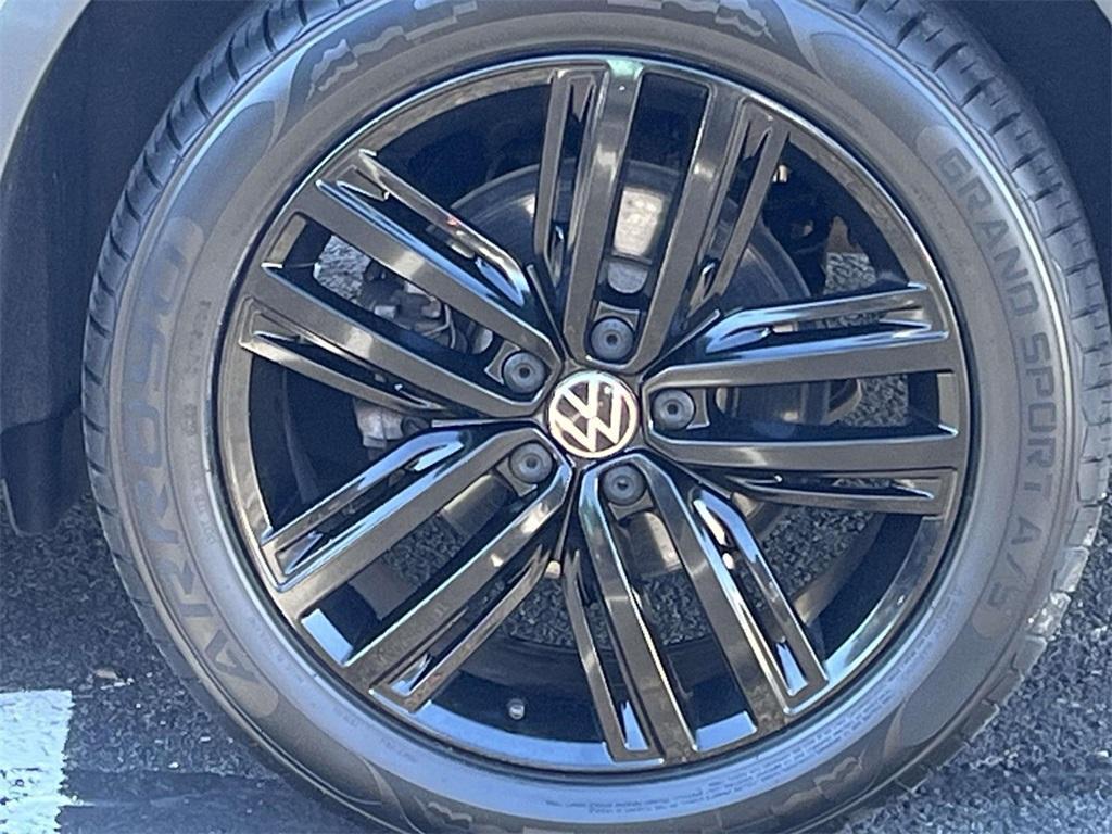 used 2022 Volkswagen Tiguan car, priced at $23,998